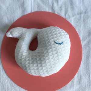 Small cotton whale rattle. Whale rattle plushy. Small gift for new baby.