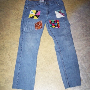 Quilt Patchwork Levi Strauss Denim Jeans Misses 14 Medium Made in America, Vintage Boho Hippie Style Jeans, Ripped Jeans/Colorful Patches.