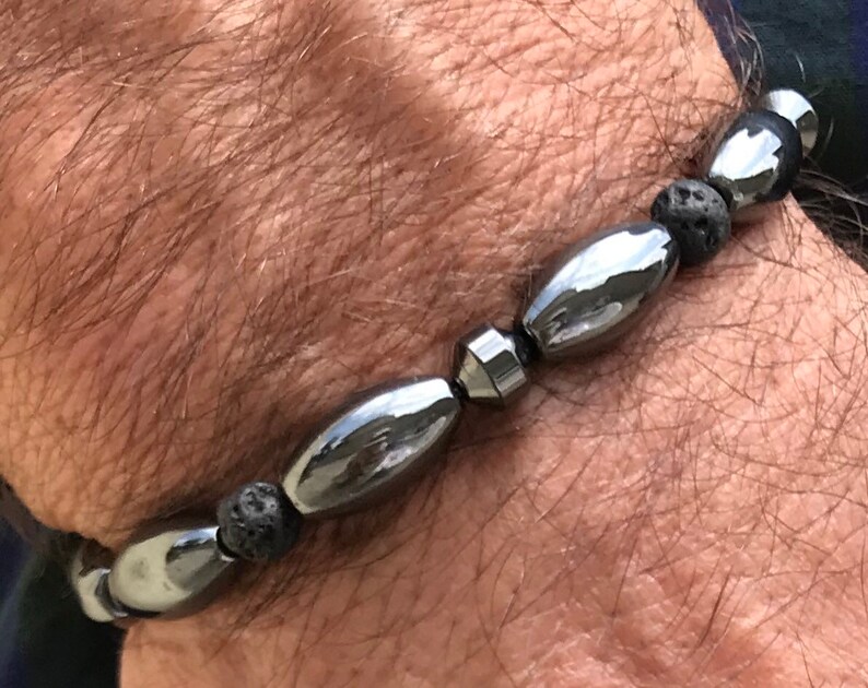 Pip . Men/'s stretchy gemstone bead bracelet- Lava Hematite