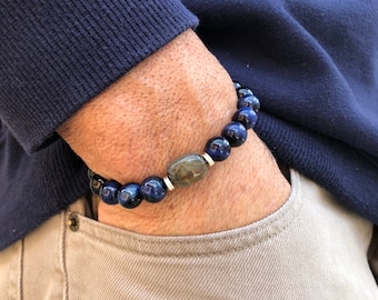 Pulsera elástica para hombre con piedras preciosas: ojo de tigre azul, labradorita y espaciadores de plata (Nassi).