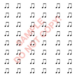 Puede incluir: Una hoja de papel con 36 notas musicales impresas en ella. Cada nota es una negra.