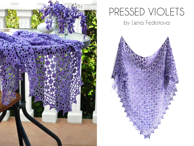 Puede incluir: Un chal hecho a mano, de tejido abierto, en tonos morados. El chal se muestra sobre una mesa y sobre un fondo blanco. El texto "PRESSED VIOLETS" y el nombre del artista son visibles.