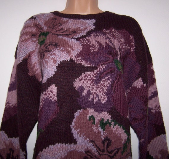 Laura Ashley Vintage, Hand Knitted Intarsia Flora… - image 9