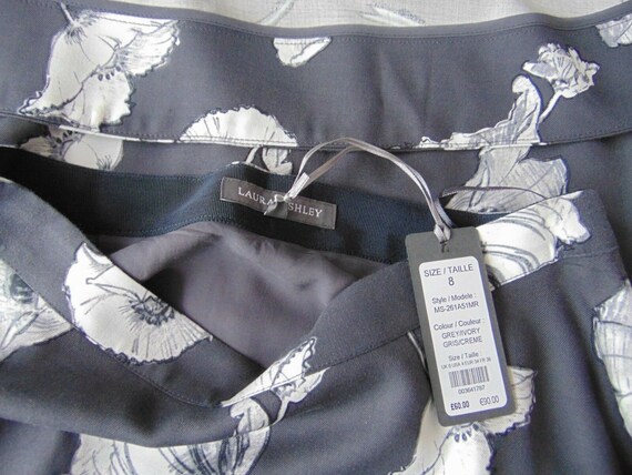 vintage inspired skirt 8UK lined Laura Ashley 100/% viscose greyivory poppies