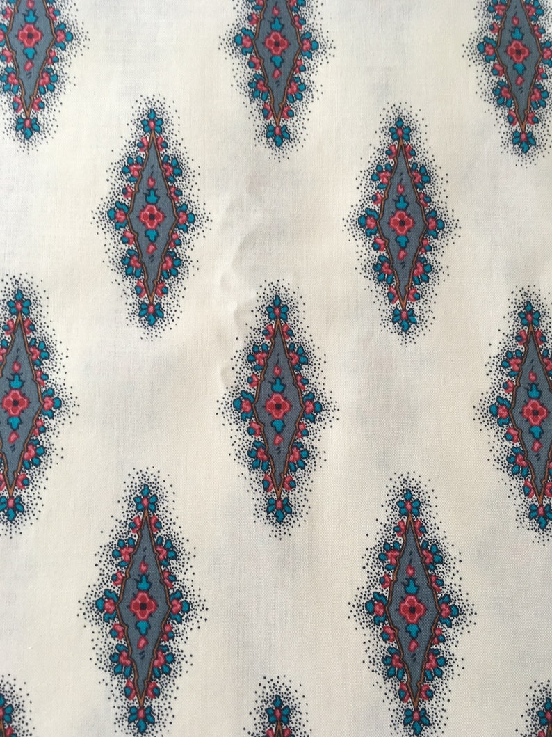 Discontinued Fabric Chintz Viceroy Print Glazed Cotton 310 x 120 cm Laura Ashley Vintage Unused