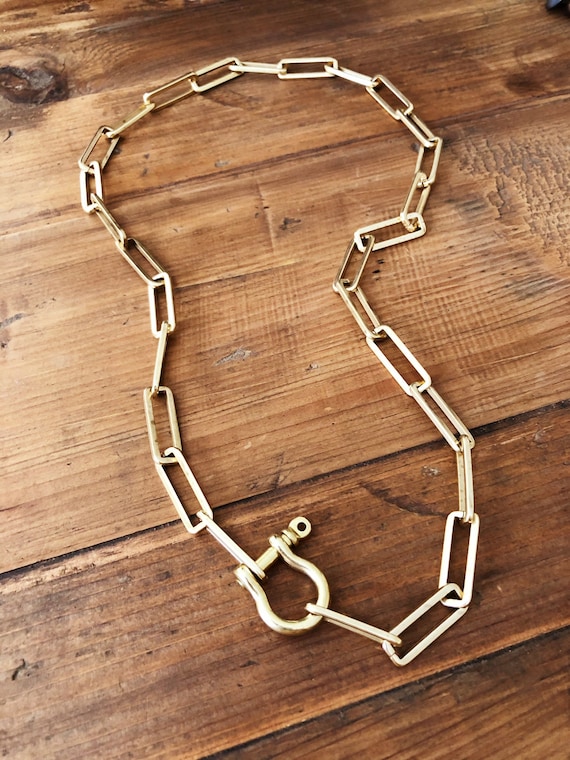 Retro Shackle Necklace