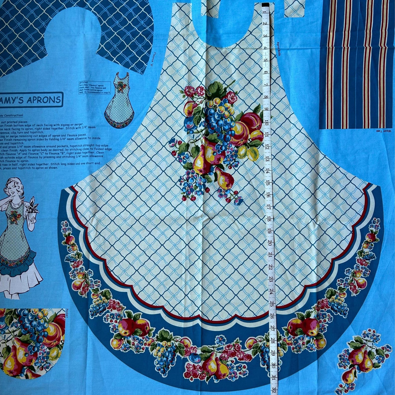 Retro Vintage Apron Pattern, Amy’s Aprons Fabric Panel, Daisy Kingdom ...