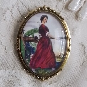 Molly Pitcher Cameo Brooch: Gold Toned Revolutionary War Pin, Wonderful Gift, Fine Art Jewelry, For Your Timeless Style!