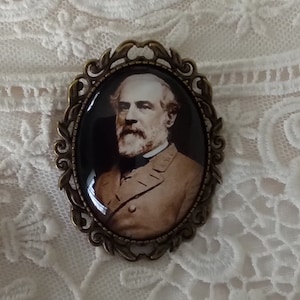General Robert E. Lee Historical Brooch, Civil War Jewelry, Reenactor Jewelry, Civil War Brooch, Robert Edward Lee, CSA, Gift Giving Ready!