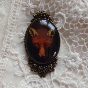 Reynard the Fox, Vintage Painting ca.1800 (Philip Reinagle) Reproduction in Cameo Brooch, Inspired Gift, Give the Timeless Gift of Fine Art!