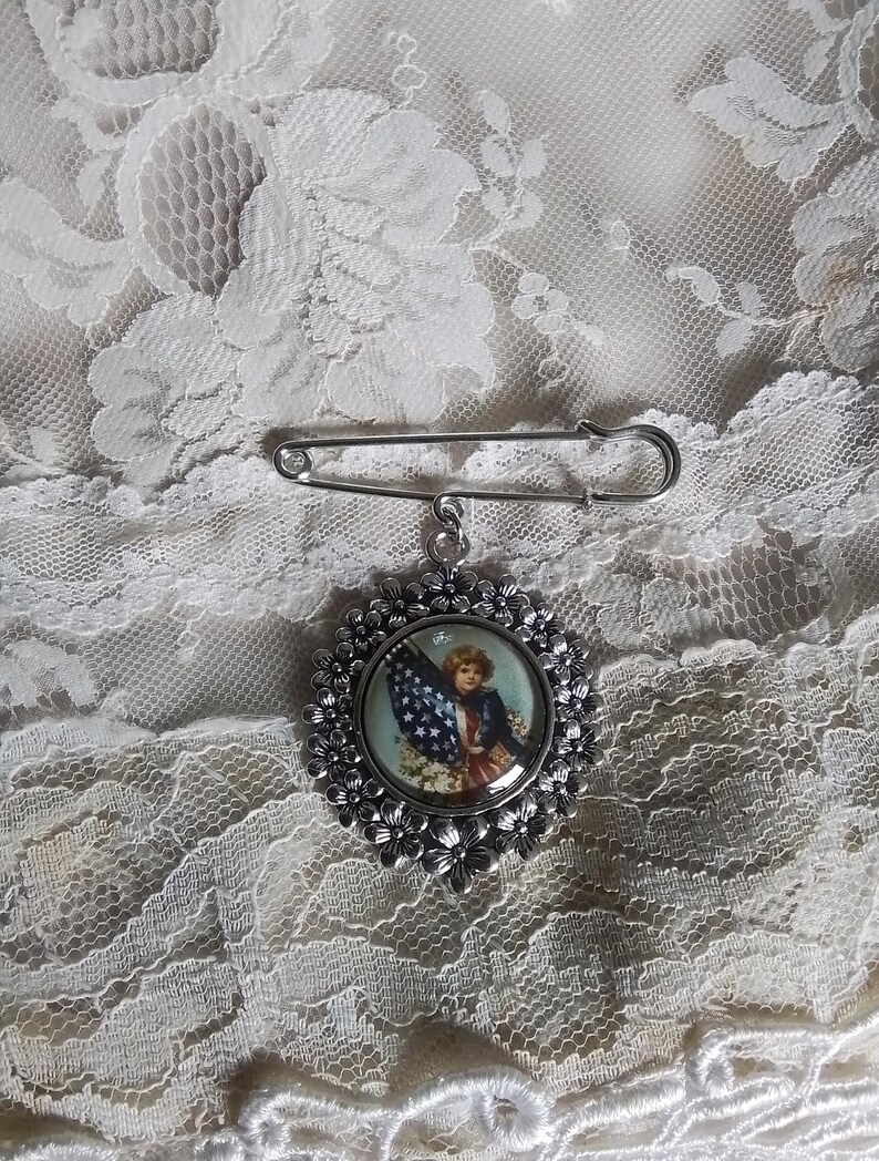 Vintage Americana Cameo Brooch: Patriotic Jewelry, DAR, Memorial Gift, Wonderful Gift, Fine Art Jewelry, For Your Timeless Style! image 20