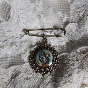 Vintage Americana Cameo Brooch: Patriotic Jewelry, DAR, Memorial Gift, Wonderful Gift, Fine Art Jewelry, For Your Timeless Style! image 5