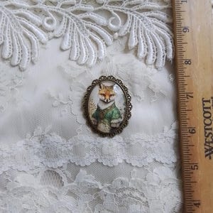 Victorian Fox Brooch: Anthropomorphic Art Jewelry, Wonderful Gift, Fine Art Jewelry, Fox Lover Gift, For Your Timeless Style! afbeelding 8