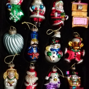 Thomas Museum Series - Etsy