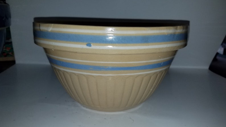 Vintage Blue Band Bowl USA 424 #4