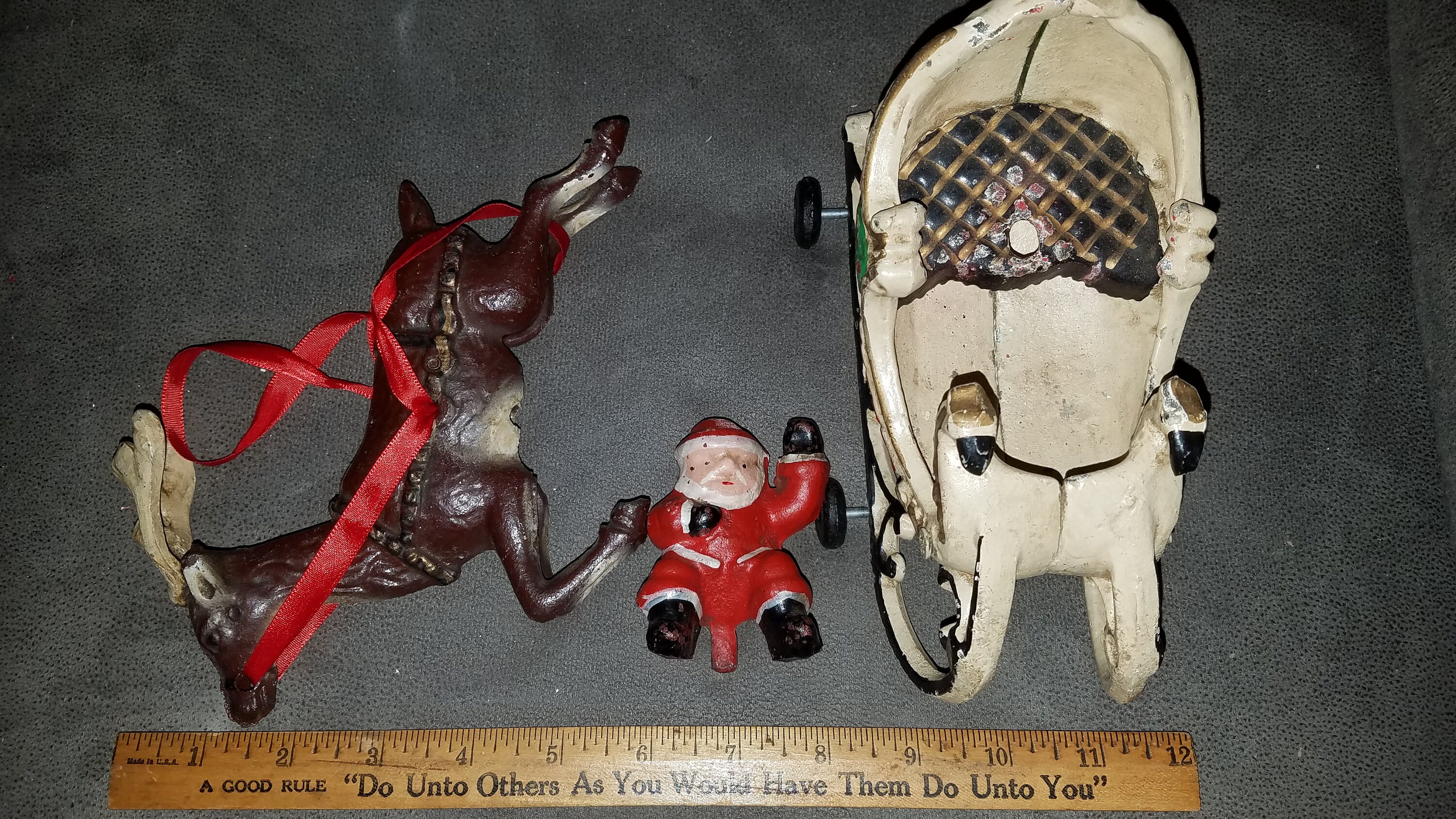 Vintage Cast Iron Santa Sleigh Reindeer - Etsy