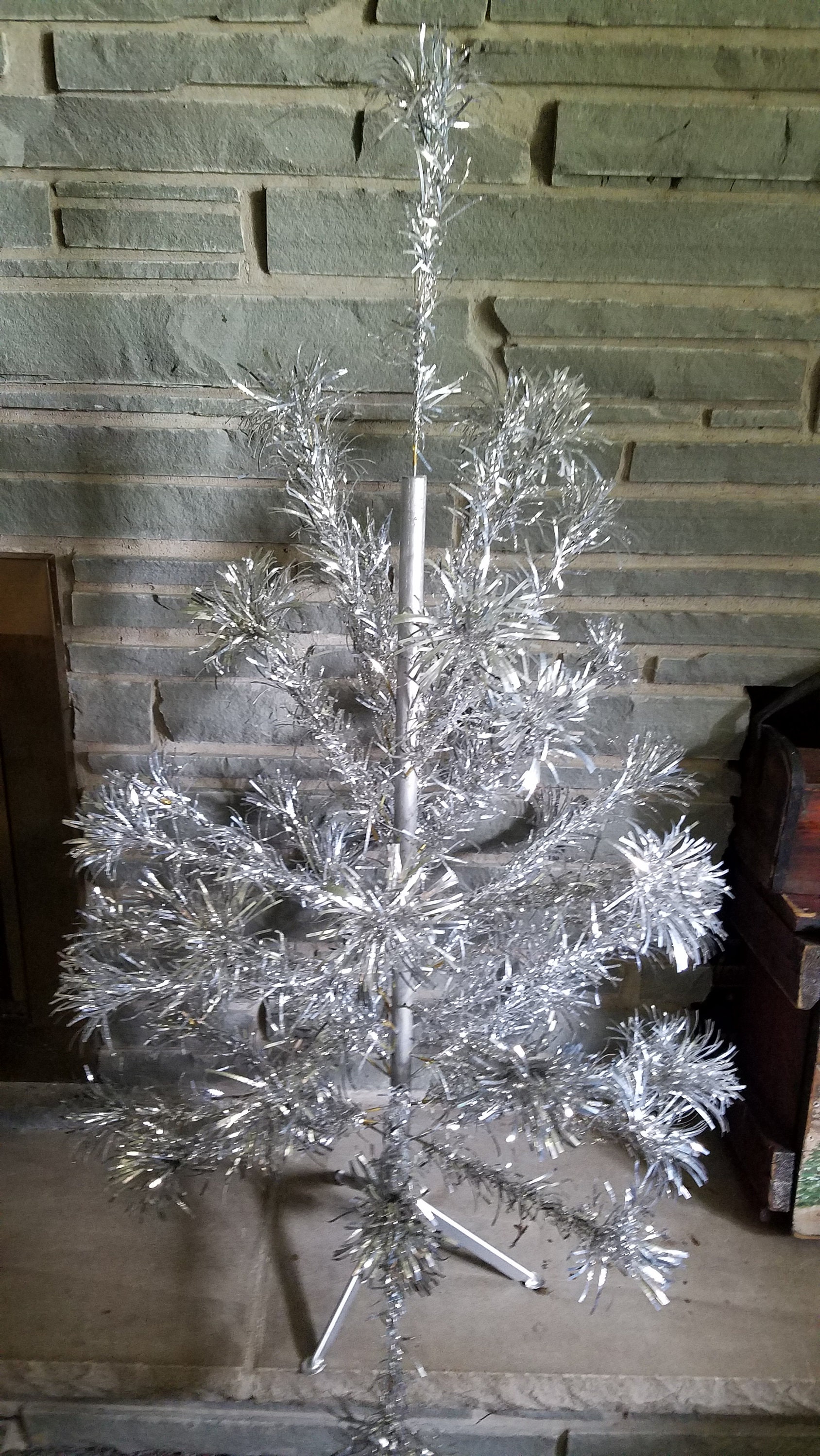 Vintage Aluminum Pom Pom Christmas Tree - Etsy