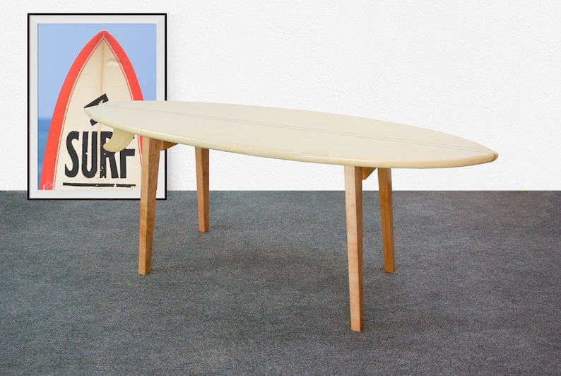 Mesa de café tabla de surf Mesa tabla de surf, Mesa de madera tabla de surf, Muebles surf, Decoración surf imagen 2