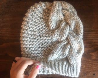 PATRÓN DE TEJIDO: Gorro con trenza grande