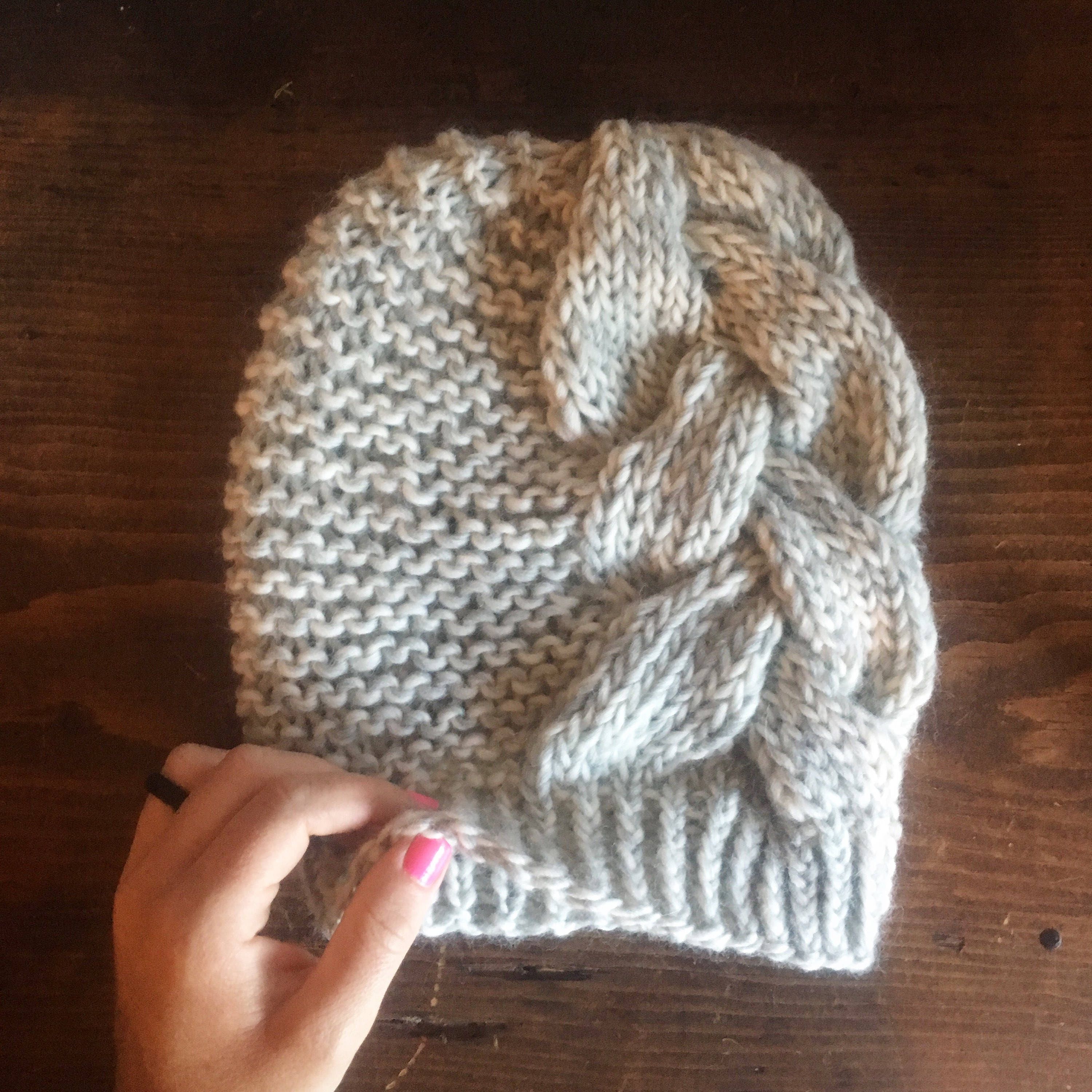 KNITTING PATTERN: Big Braid Beanie