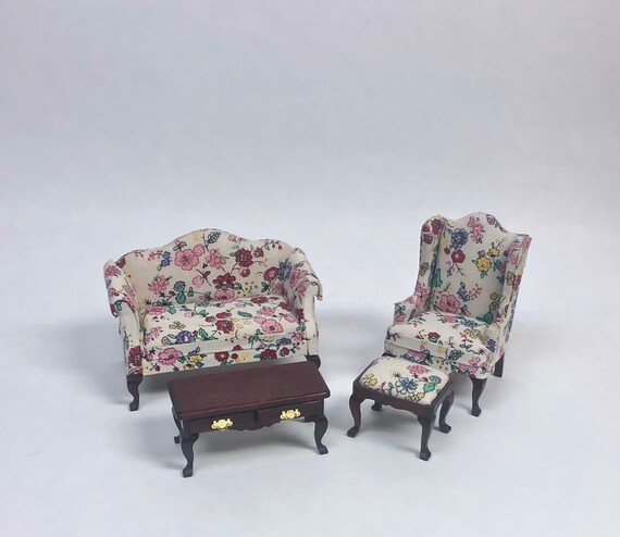 1 12 Scale Dollhouse Queen Anne Living Room Set Miniature Floral Upholstered Loveseat Chair Foot Rest Vintage Dollhouse Furniture Decor
