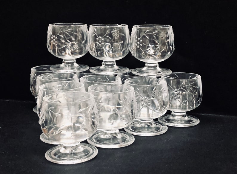 12 Miniature Clear Plastic Glasses Acrylic Barware Novelty Etsy