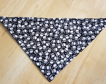 Skull and Crossbones Bandana