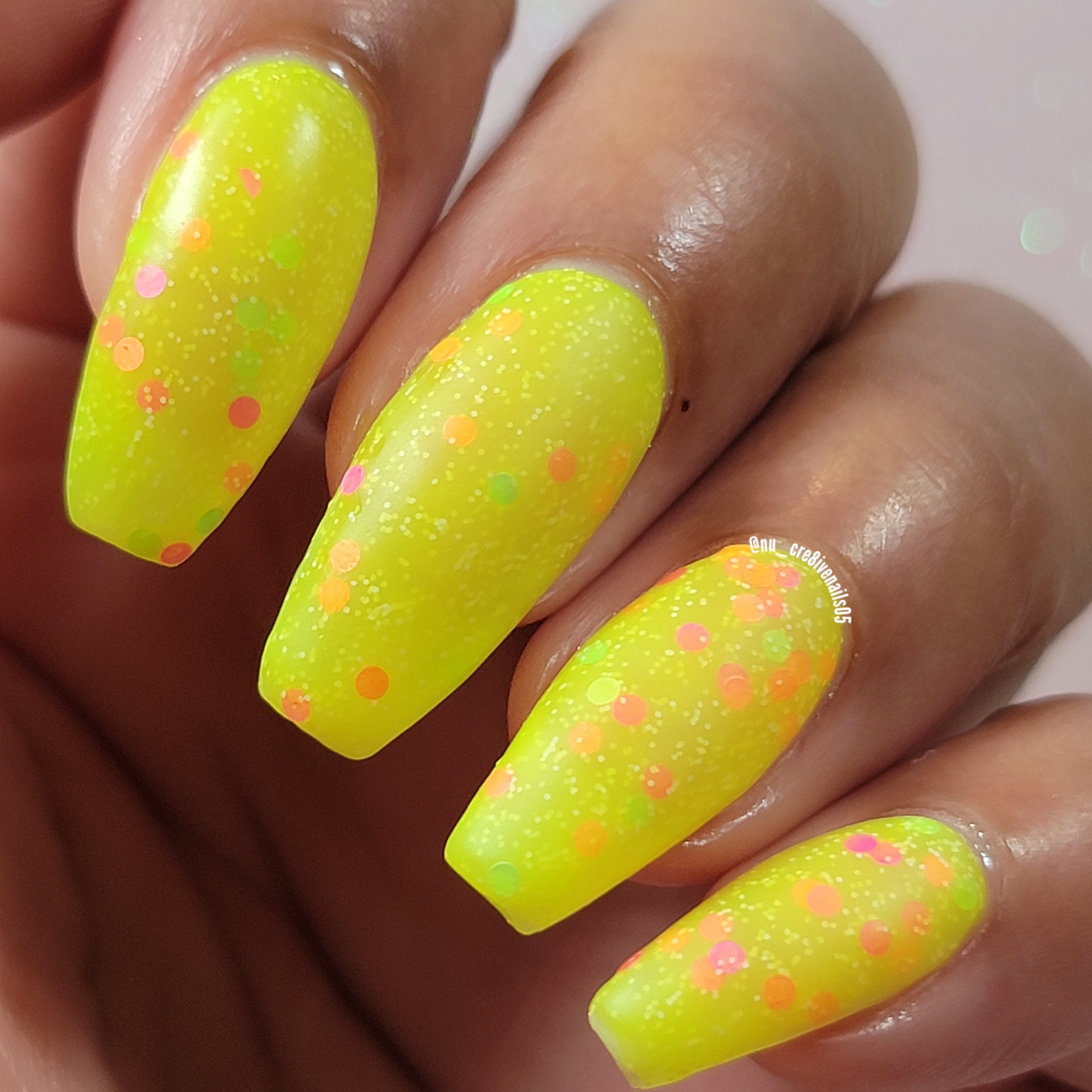 Neon Yellow - Glitter - 12 x 20