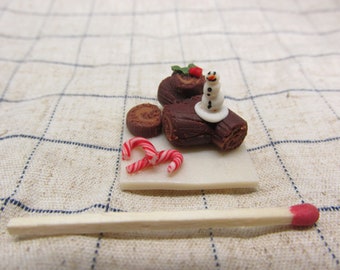 Christmas Yule Log Buche de Noel Christmas Cake dollhouse miniature, Polymer clay, 1:12 Miniature Miniature Food