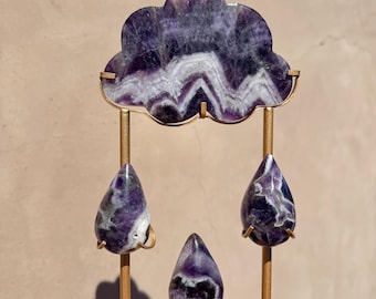 Chevron Amethyst Rain Cloud Carving
