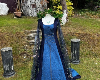 Navy blue Elven bespoke boho  renaissance medieval meadow pagan celtic wedding handfasting gown / dress uk 8 to 14  US 6 to 12