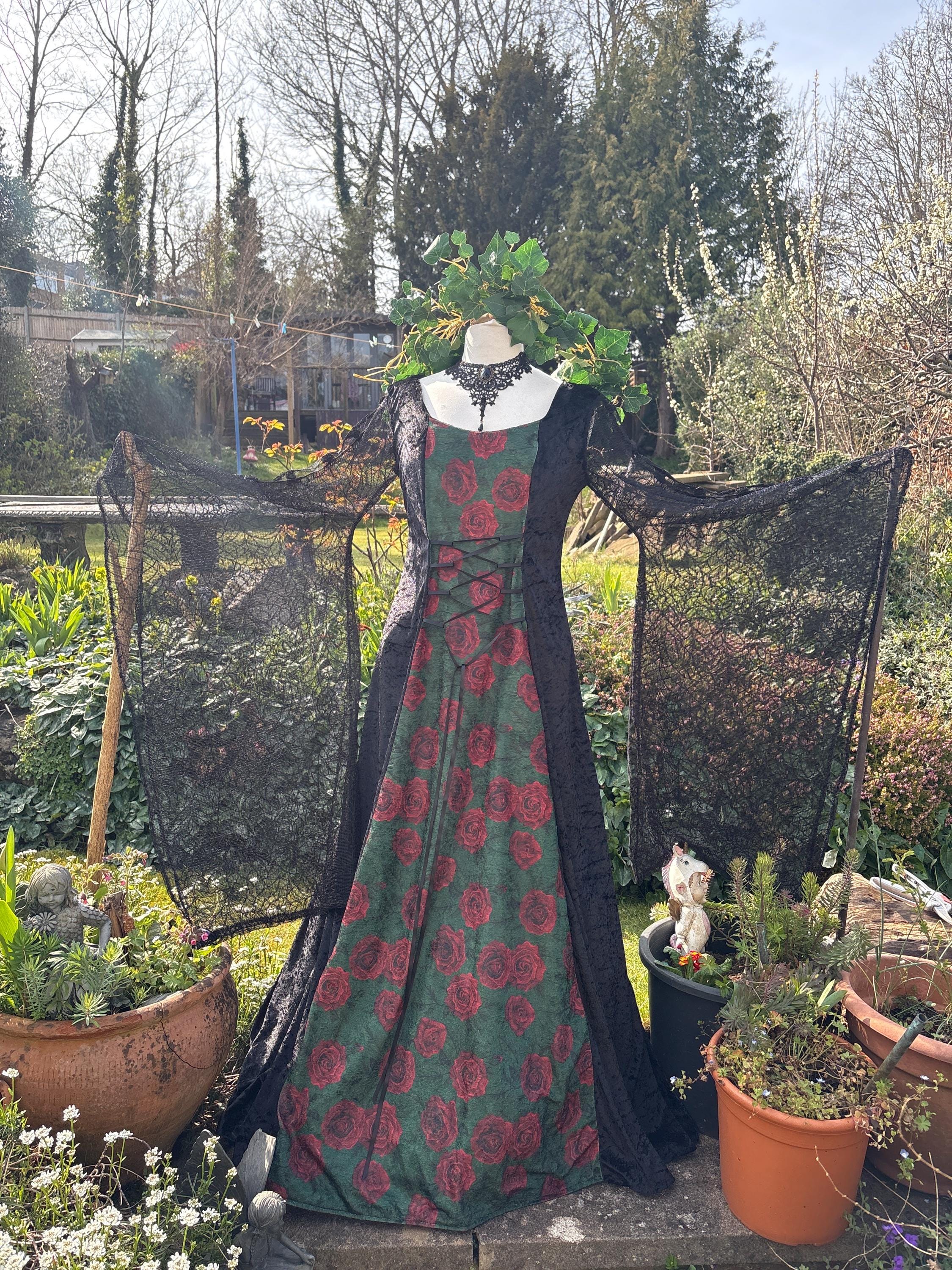 Celtic Dark Green Wedding Dress - Etsy Celtic Dark Green Wedding Dress - Etsy
