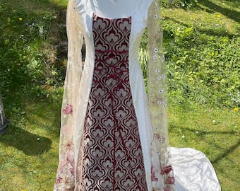 Ivory and Burgundy Mulberry Celtic meadow medieval renaissance pre raphalite  pagan Handfasting wedding gown / dress 8 TO 14