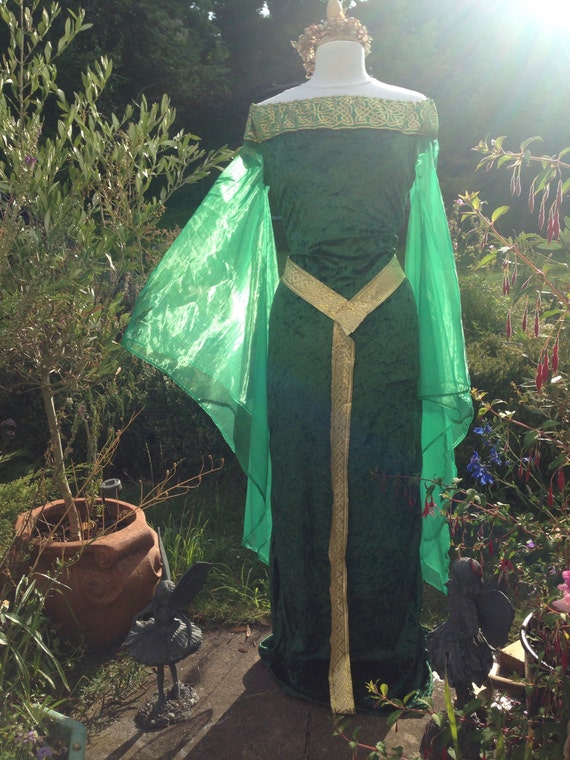 emerald green medieval dress