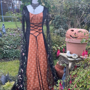 Black Orange Halloweencore medieval fayre boho renaissance dark elfcore Gothcore wedding gown fits 8 to 14 FREE MASK & CHOKER