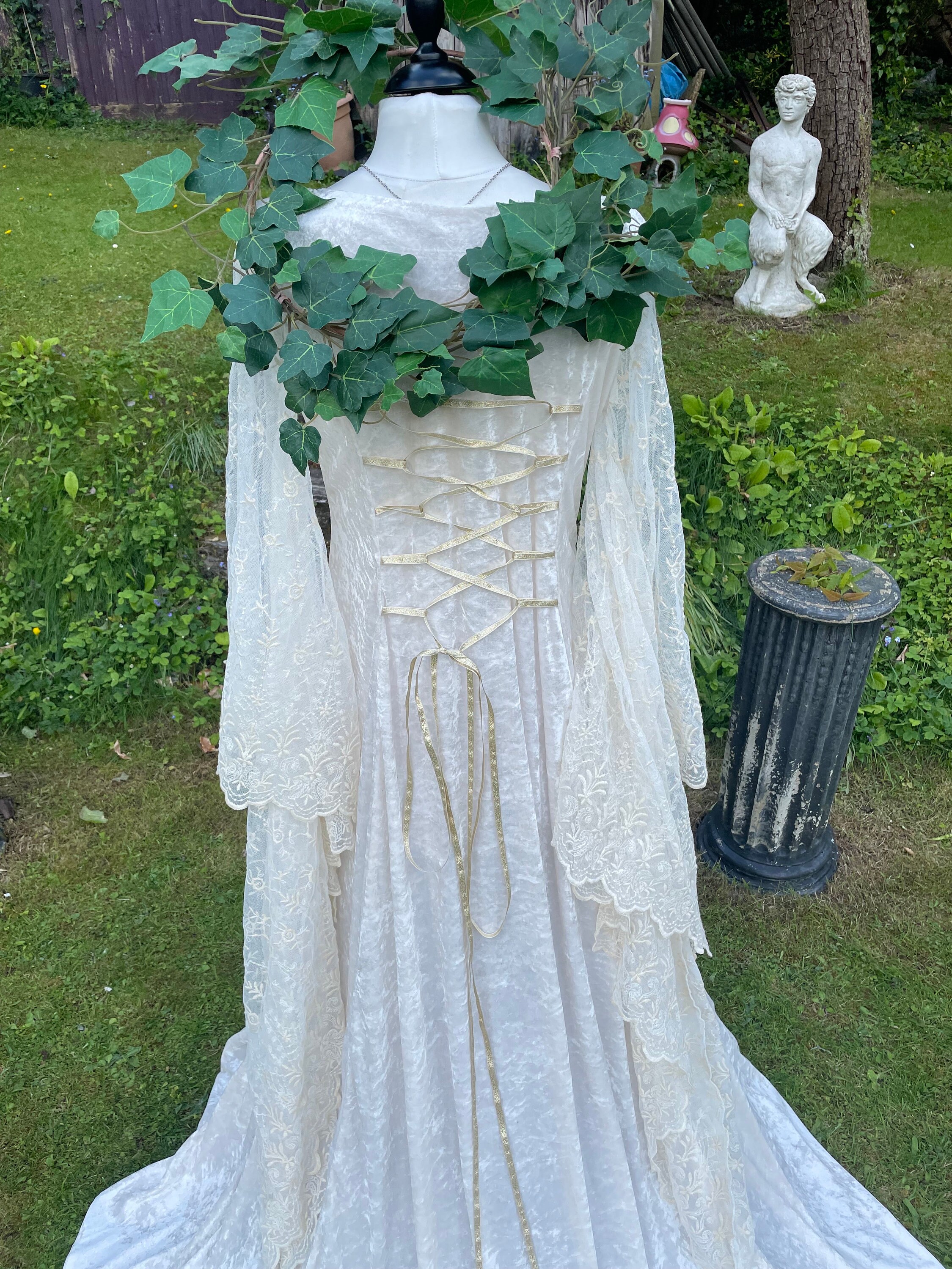 Fairycore Ivory \u0026 Dusky Pink Celtic Bride Elfcore Meadow Boho Promcore Medieval Renaissance Faire Handfasting Wedding Gown Dress 8 to 14, image size:2250x3000