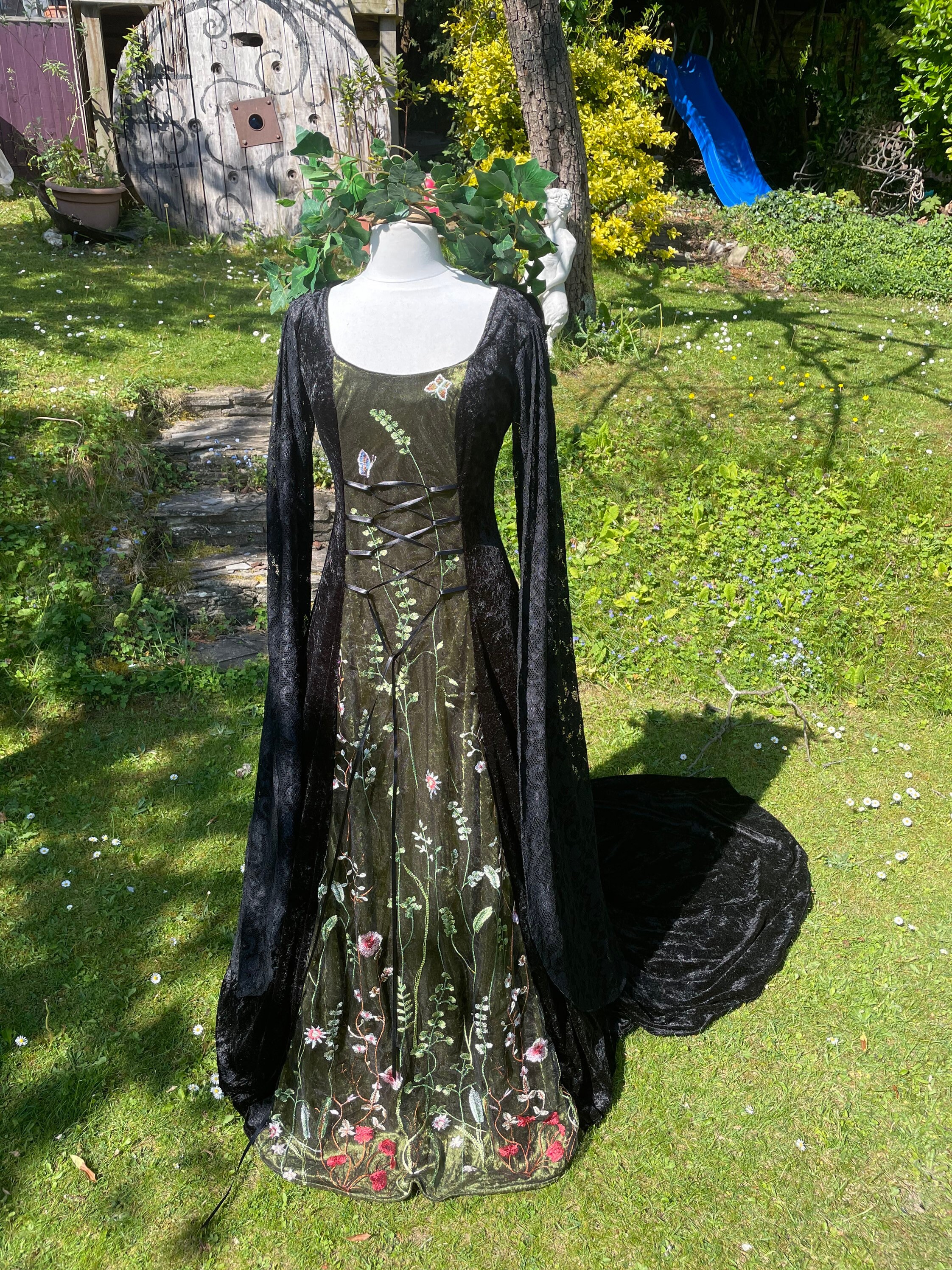Celtic Dark Green Wedding Dress - Etsy