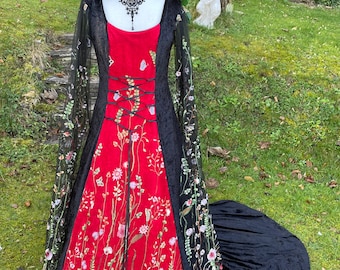 Black & Red Gothic Samhain Halloween ball  gown meadow boho Renaissance Faire Vampire medieval pagan Celtic handfasting gown / wedding dress