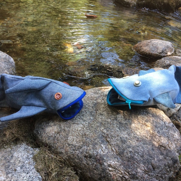 Trousse requin vorace Gertrude et Hippolyte coton épais pour école ou artiste ou maquillage etc