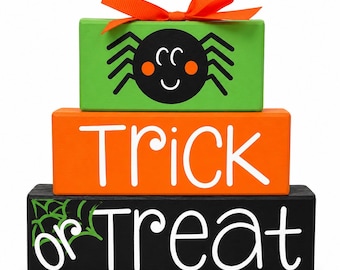 Rustic Halloween Wooden Block Sign: Spider Trick or Treat Shelf Sitter