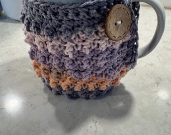 Crocheted Coffee Cozy | Pink Purple Ombre Button Detail Cup Sleeve