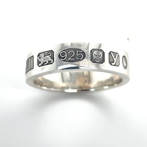 König Charles III Gedenkschmuck ~ Coronation Hallmark ~ London Feature Hallmark Ring 2023 ~ Sammlerstücke der königlichen Familie
