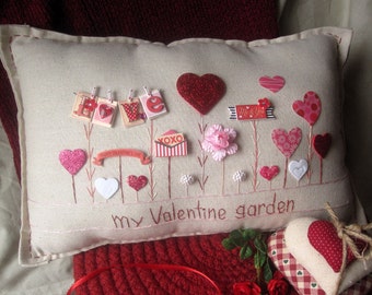 My Valentine Garden Pillow (Cottage Style)