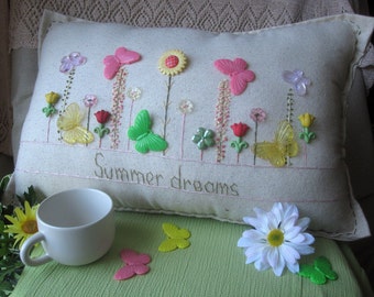 Summer Dreams Pillow (Cottage Style)