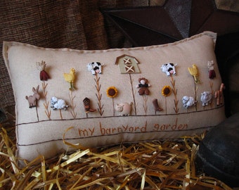 My Barnyard Garden Pillow (Cottage Style)