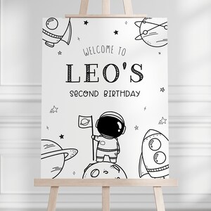 Space Birthday Party Welcome Sign, Black and White Astronaut Sign, Easel Sign - Editable Template - ANY AGE