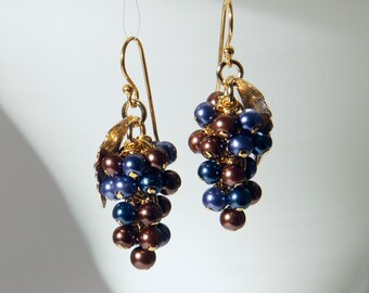 Grapes earrings with royal blue and brown glass pearls