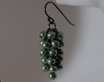 Pine Green cluster earrings with oxidised 925 silver ear wire