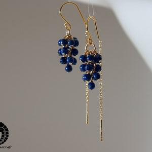 Tiny lapis lazuli half threader cluster earrings with 18k gold on 925 silver ear wire image 4