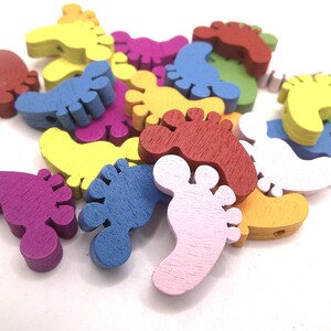 25 Painted Wooden &#39;Hang Ten&#39; Foot Shaped Beads 16.5x22mm  (5D3)
